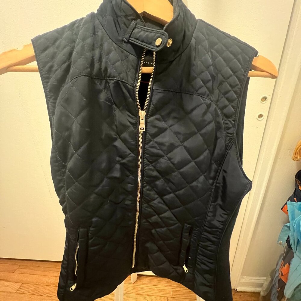 Zara Navy Puffer Vest